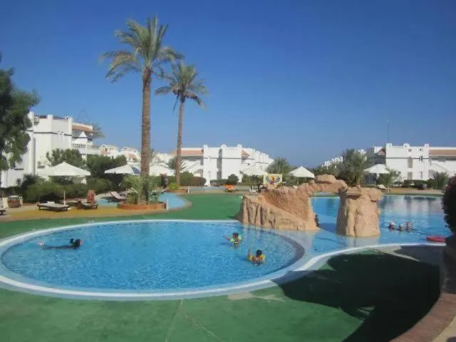 One Bed With Wide Garden At Center Sharm el Sheikh
