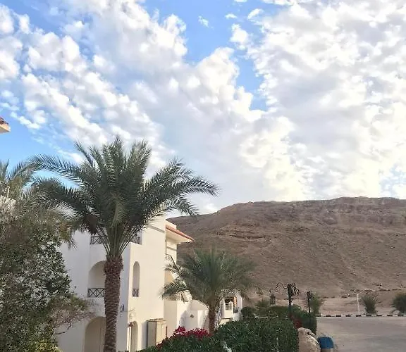 One Bed With Wide Garden At Center Sharm el Sheikh